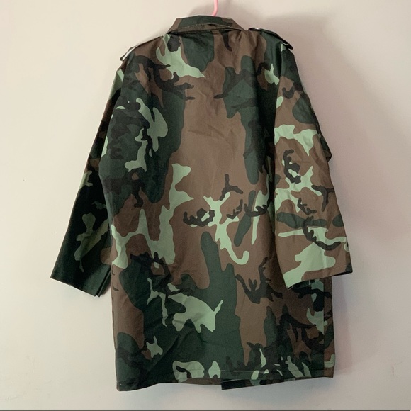 Camouflage Rain Jacket☔️ - Picture 2 of 2